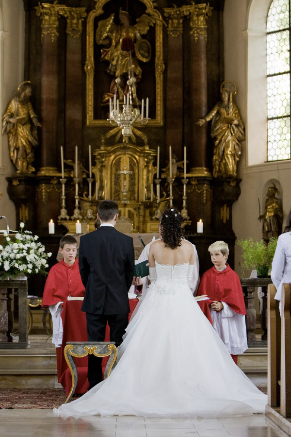 Rumänische Hochzeit
 Spanische oder rumänische Hochzeit Hauptsache feiern