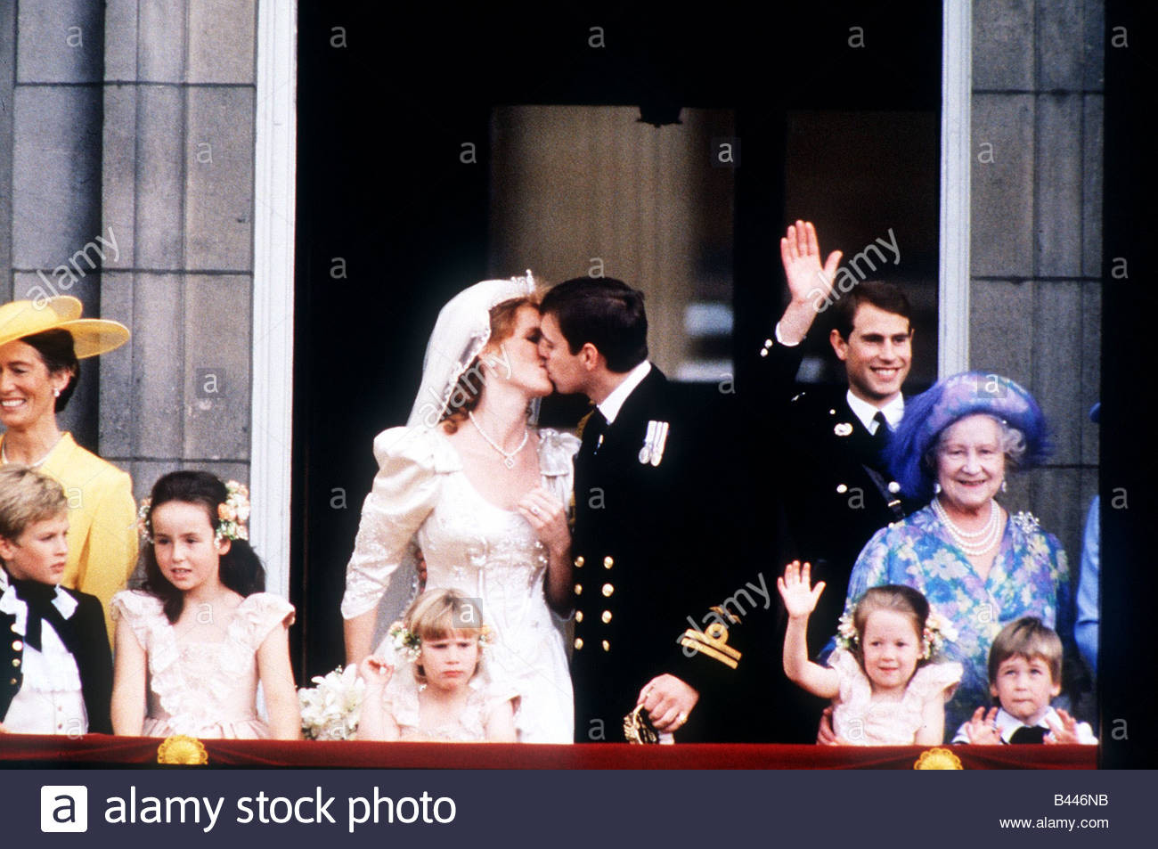 Sarah Ferguson Hochzeit
 Prinz Andrew und Sarah Ferguson auf dem Balkon des
