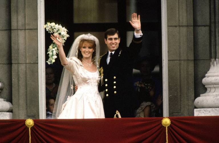 Sarah Ferguson Hochzeit
 Sarah Ferguson Geburtstagsgrüße an Prinz Andrew sorgen