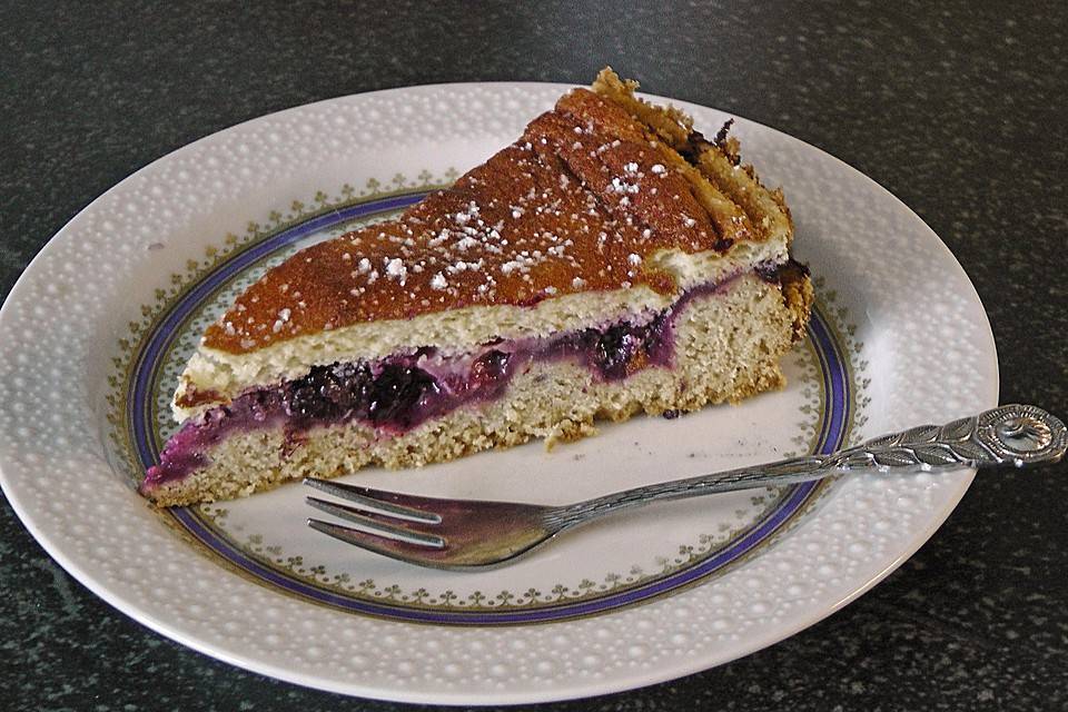 Saure Sahne Kuchen
 Inschens saure Sahne Kuchen mit Johannisbeeren von