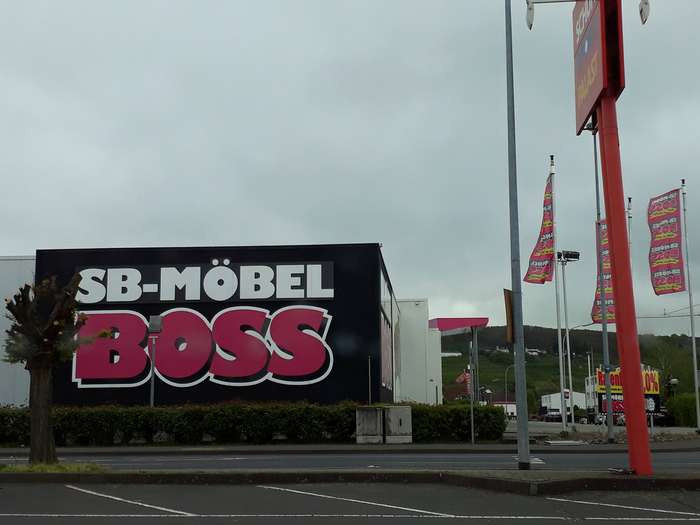 Sb Möbel Boss
 SB Möbel Boss Handels GmbH & Co KG Möbeleinzelhandel 3