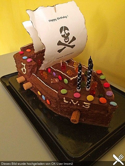 Schatztruhe Kuchen
 Piratenkuchen backen