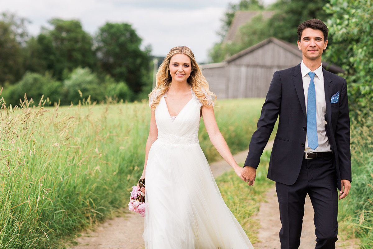 Scheune Hochzeit Bayern
 Romantische Scheunenhochzeit