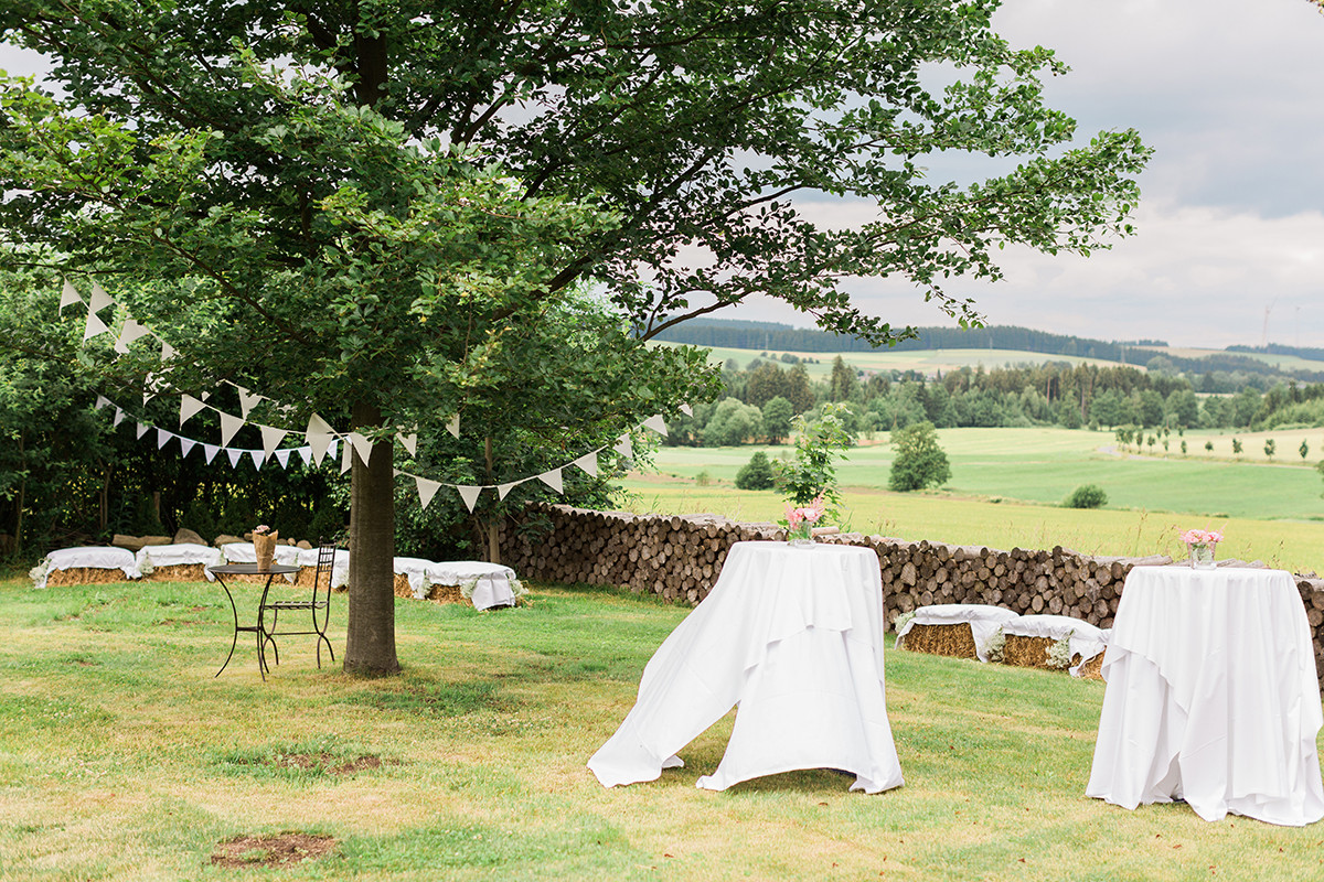 Scheune Hochzeit Bayern
 Romantische Scheunenhochzeit