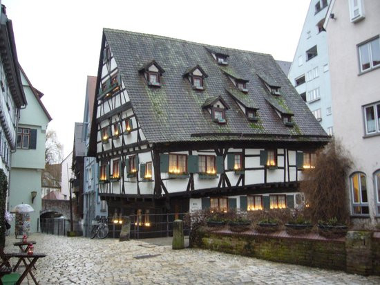 Schiefes Haus
 schiefes haus Bild von Schiefes Haus Ulm TripAdvisor