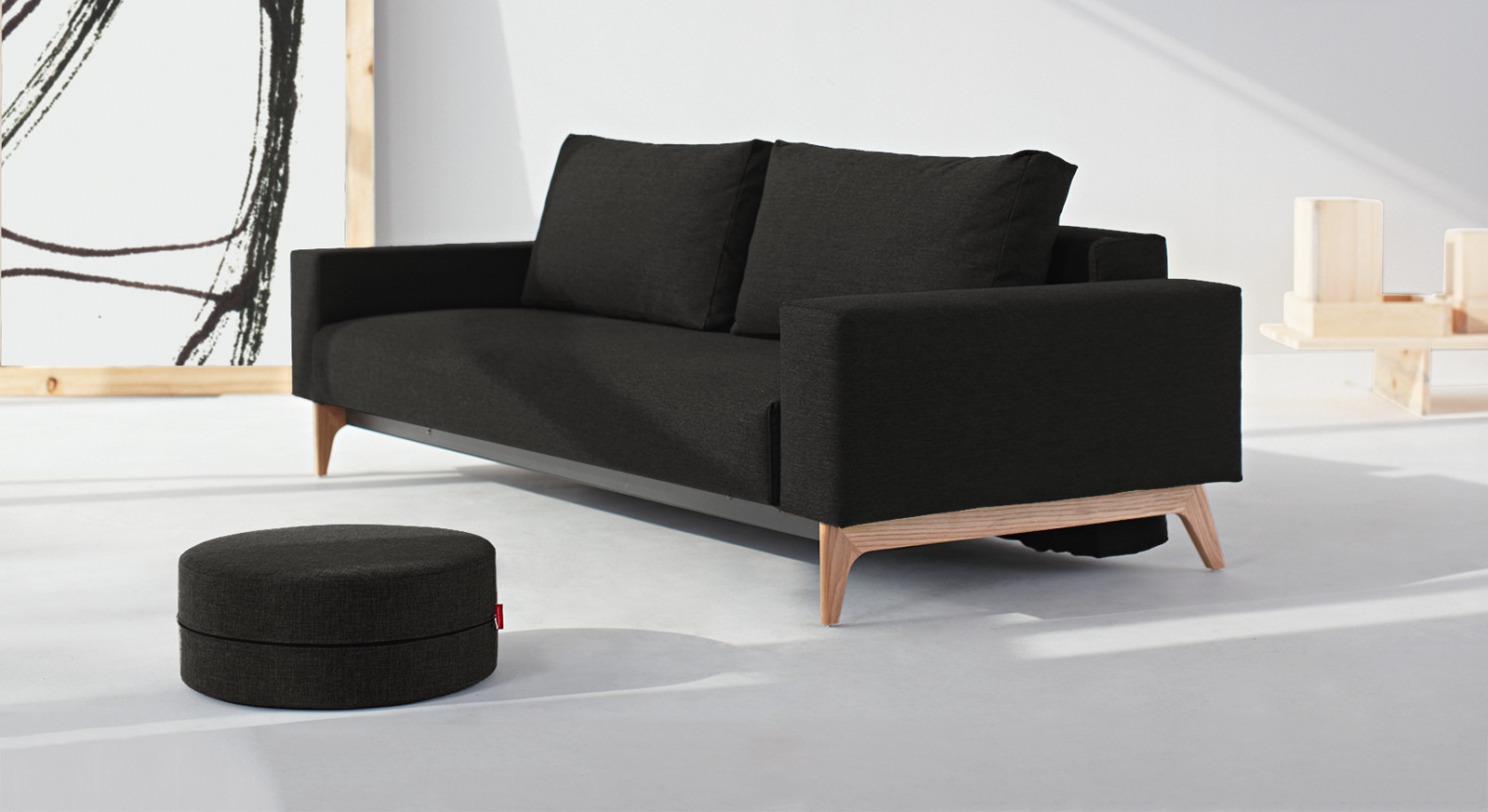 Schlafcouch Mit Bettkasten
 Designer Schlafsofa mit Federkern und Bettkastentuch Derby