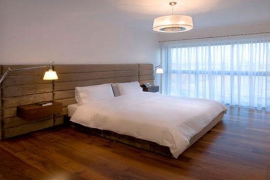 Schlafzimmer Lampen
 Lustra rotunda pentru un dormitor minimalist