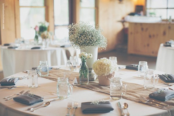 Schleierkraut Hochzeit
 Eine moderne Hochzeitsdeko mit Schleierkraut und Ranunkeln