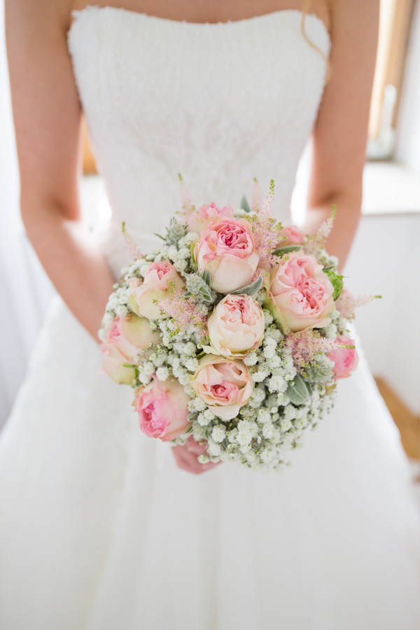 Schleierkraut Hochzeit
 Vintage Hochzeit auf Schloss Saaleck in 2019