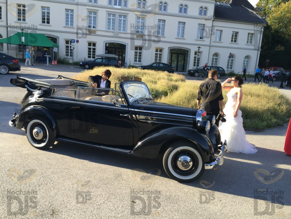 Schloss Borbeck Hochzeit
 Schloss Borbeck Essen Mobile Hochzeits DJ