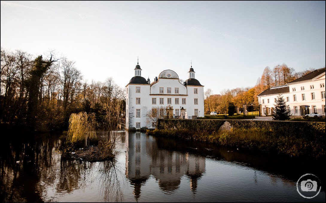 Schloss Borbeck Hochzeit
 Hochzeit auf Schloss Borbeck Essen • David Hallwas