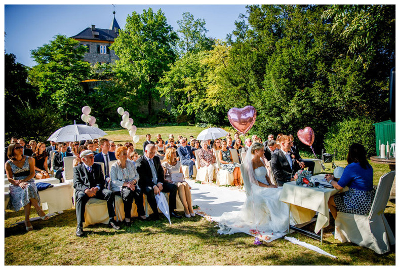 Schloss Eberstein Hochzeit
 Traumhochzeit auf Schloss Eberstein – Katja Schünemann