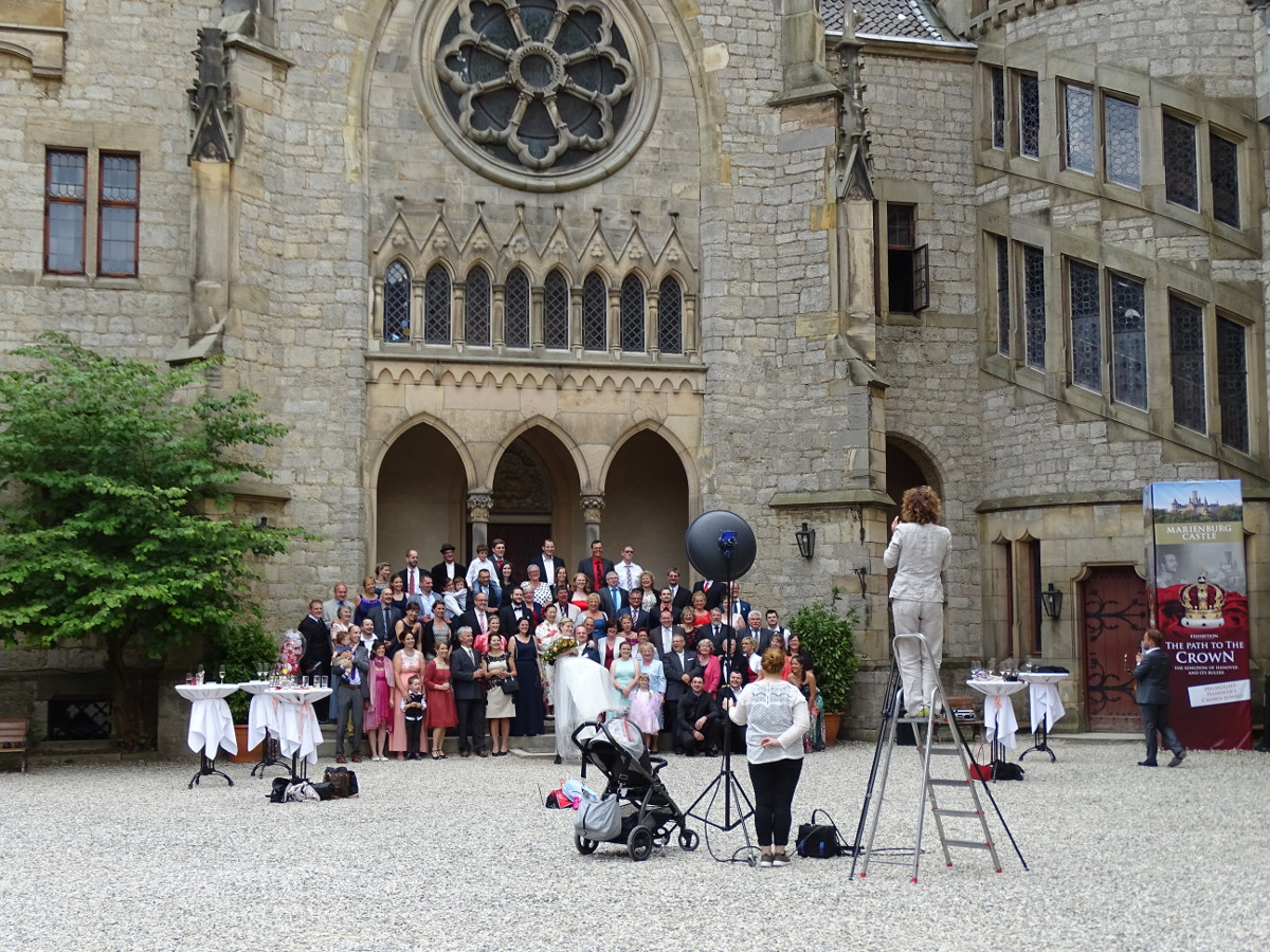 Schloss Marienburg Hochzeit
 Hochzeit im Schloss Marienburg bei Hannover DJ Mr Raiko