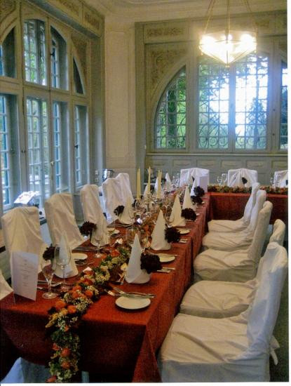 Schloss Rauischholzhausen Hochzeit
 weißer Saal