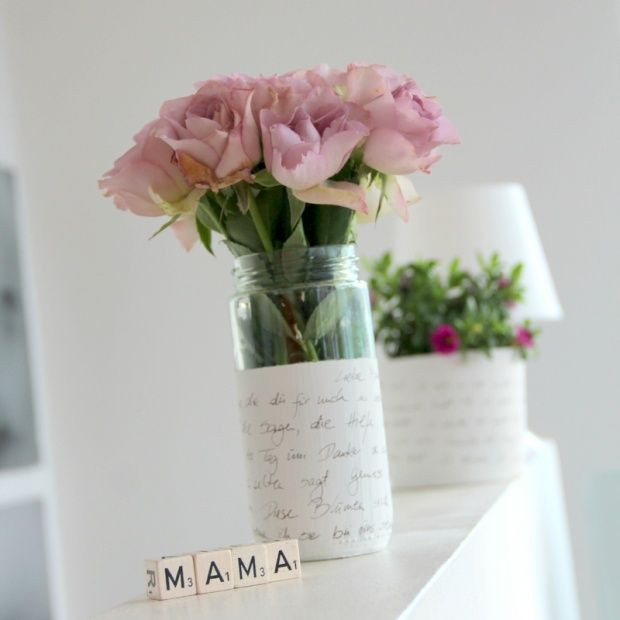 Schöne Geschenke Für Mama
 Blumen und Vase für Mama