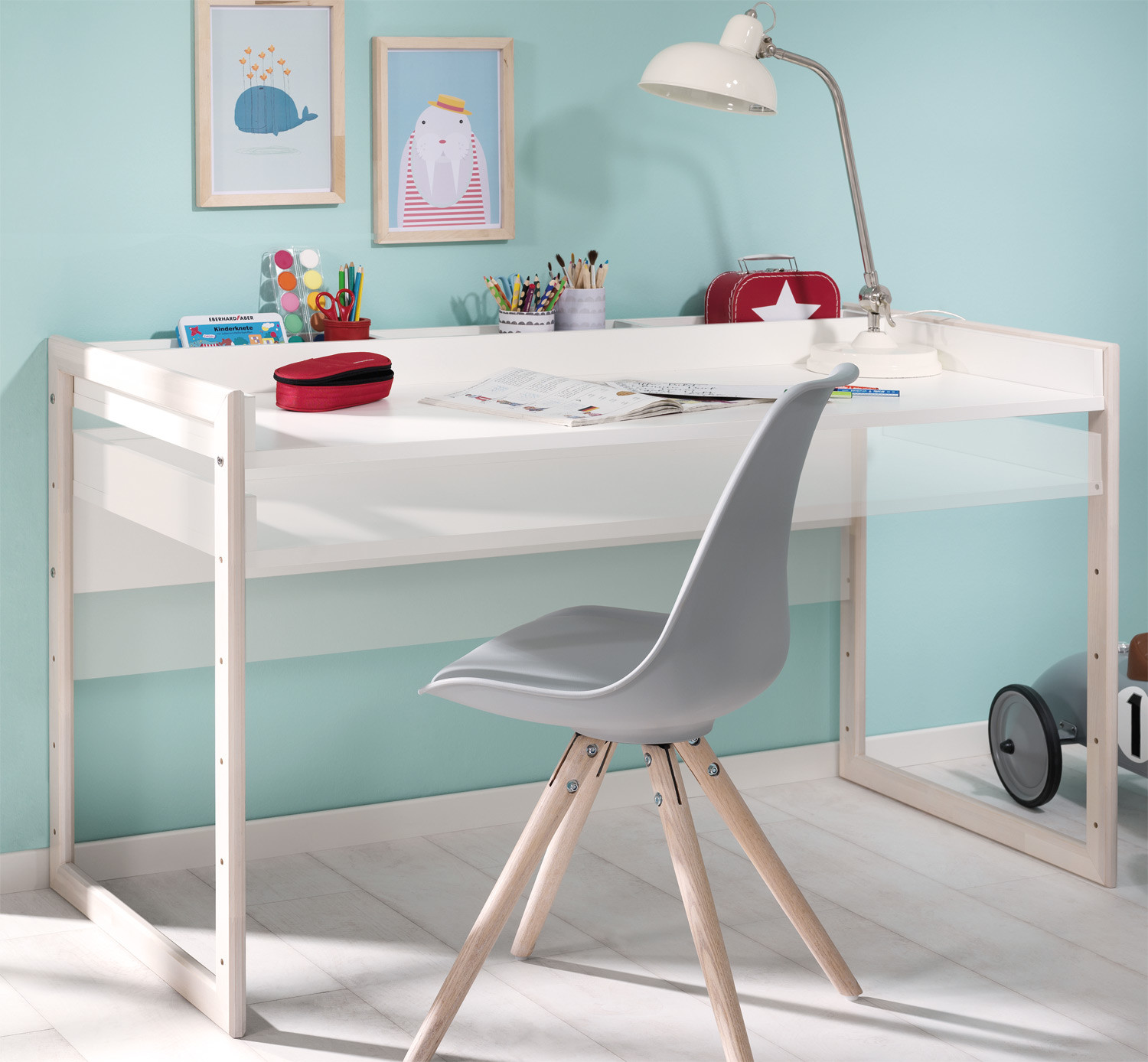 Schreibtisch Höhenverstellbar Kinder
 Wellemöbel Minimundo Kinderschreibtisch Kinder