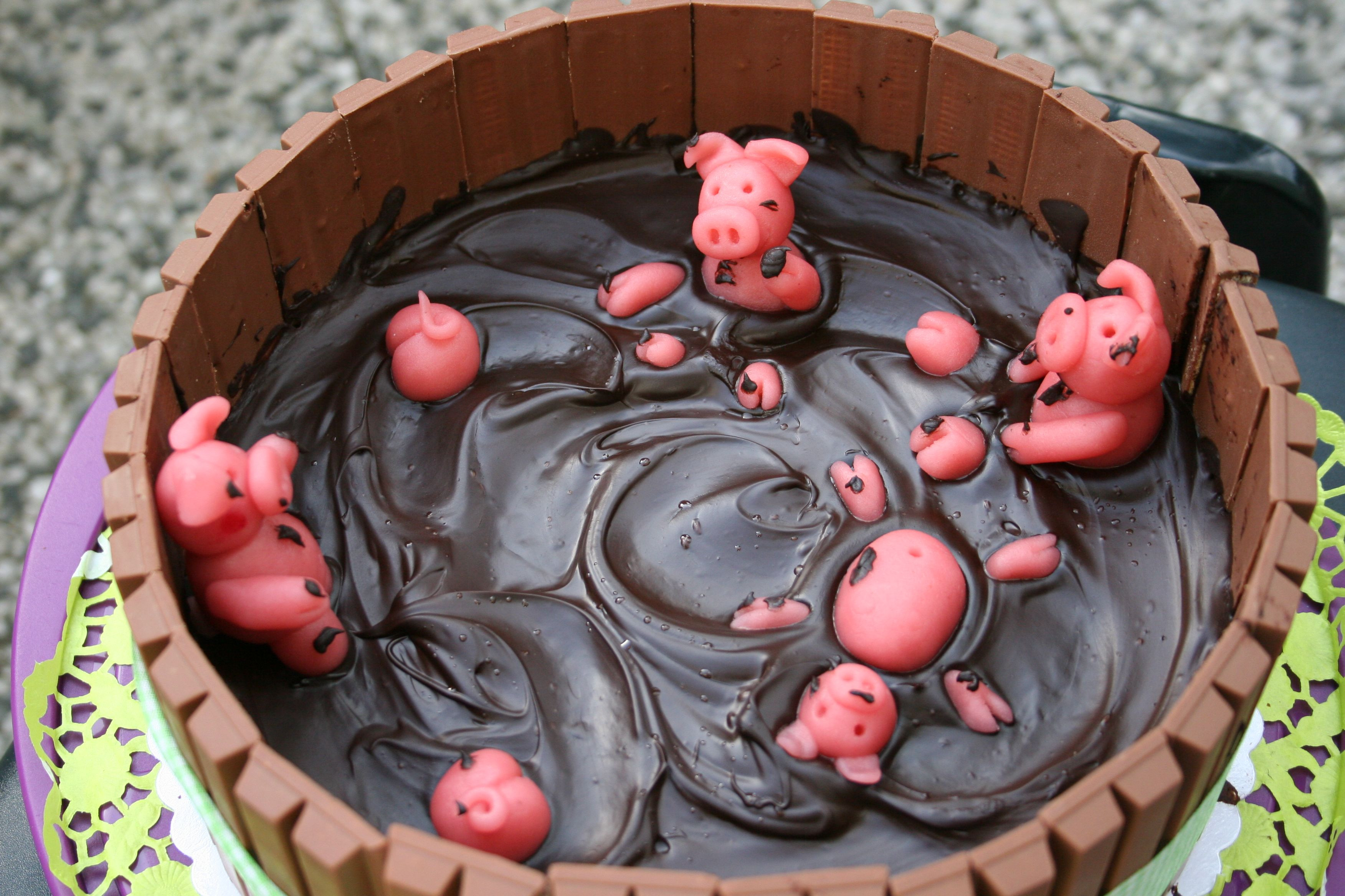 Schweine Kuchen
 pigs schweine bottich chocolate Schokolade cake