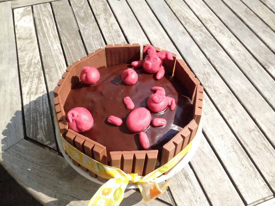 Schweine Kuchen
 Schweine im Schlamm Torte