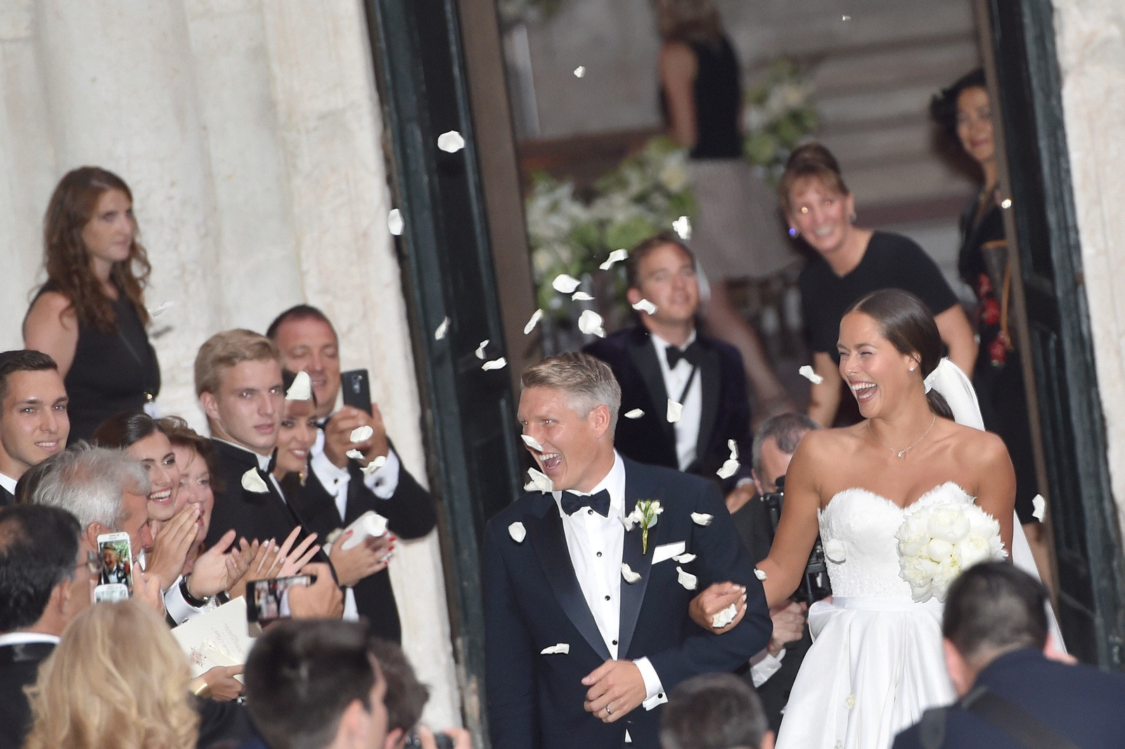 Schweinsteiger Freundin Hochzeit
 Schweinsteiger hat seine Ana kirchlich geheiratet