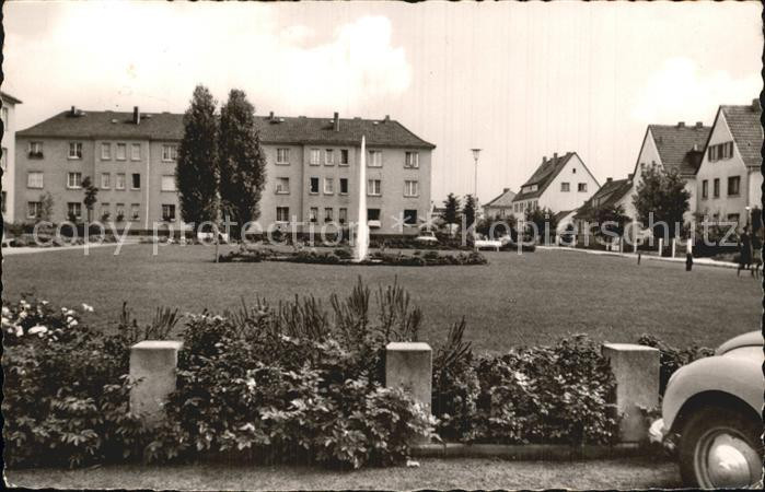 Schwimmbad Neu Isenburg
 AK Ansichtskarte Neu Isenburg Park Fontaene Hochhaeuser