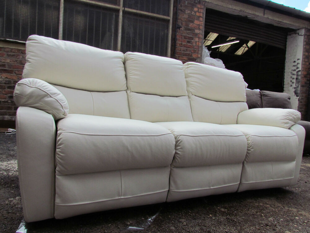 Seats And Sofas
 Brand New HARVEYS Sofa FAST LOCAL DELIVERY seater