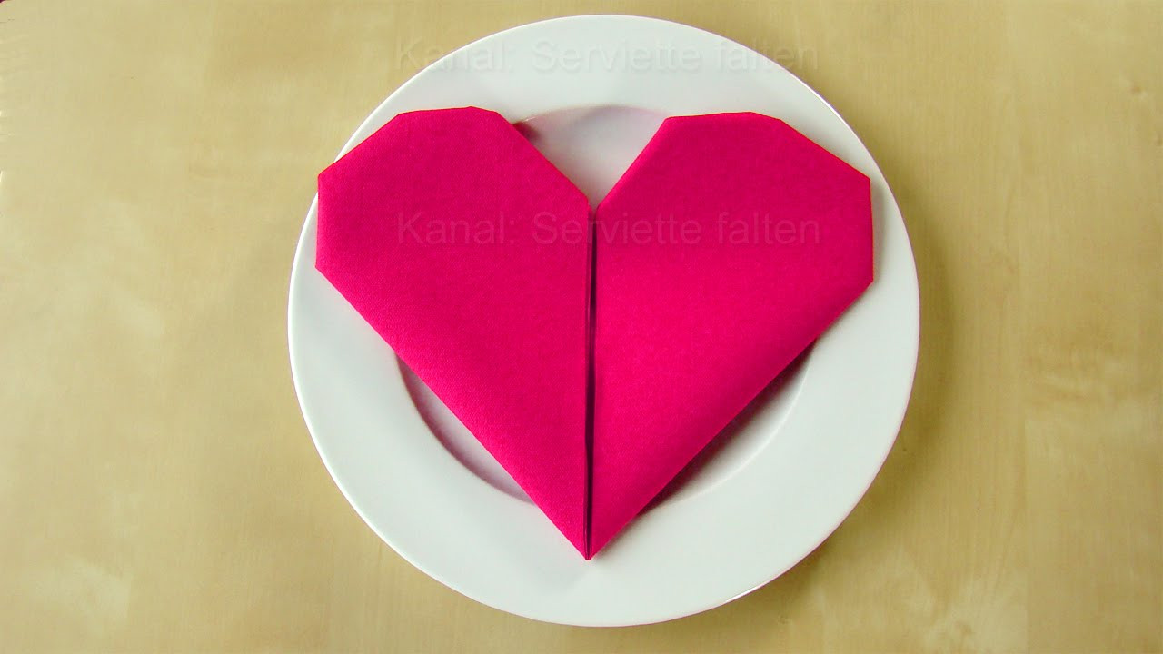 Servietten Falten Hochzeit
 Serviettenfalttechnik Herz Servietten Falten Anleitung z