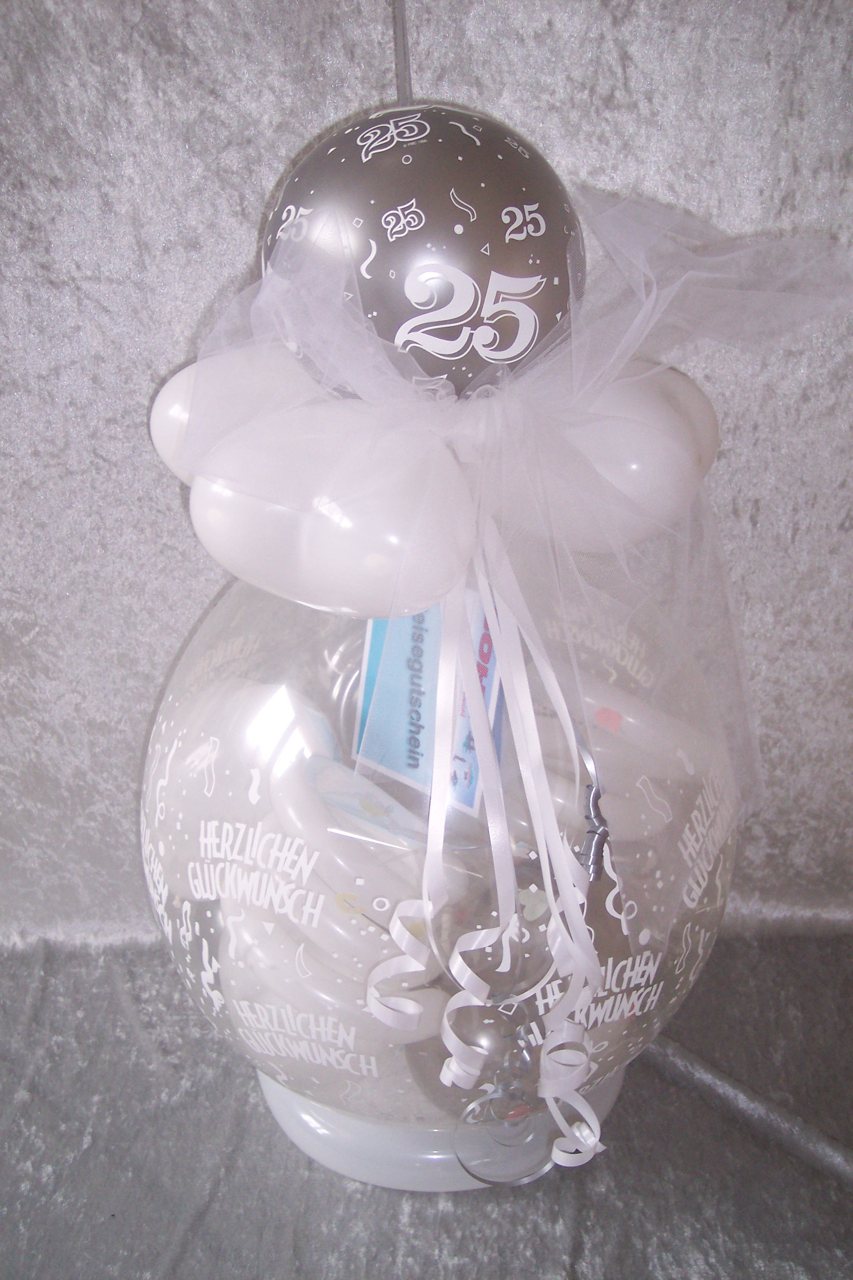 Silberne Hochzeit Geschenk
 Silberhochzeit Geschenk im Ballon Luftballon