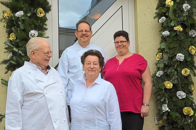 Silberne Hochzeit Originell Feiern
 Konditorenehepaare feiern heute goldene und