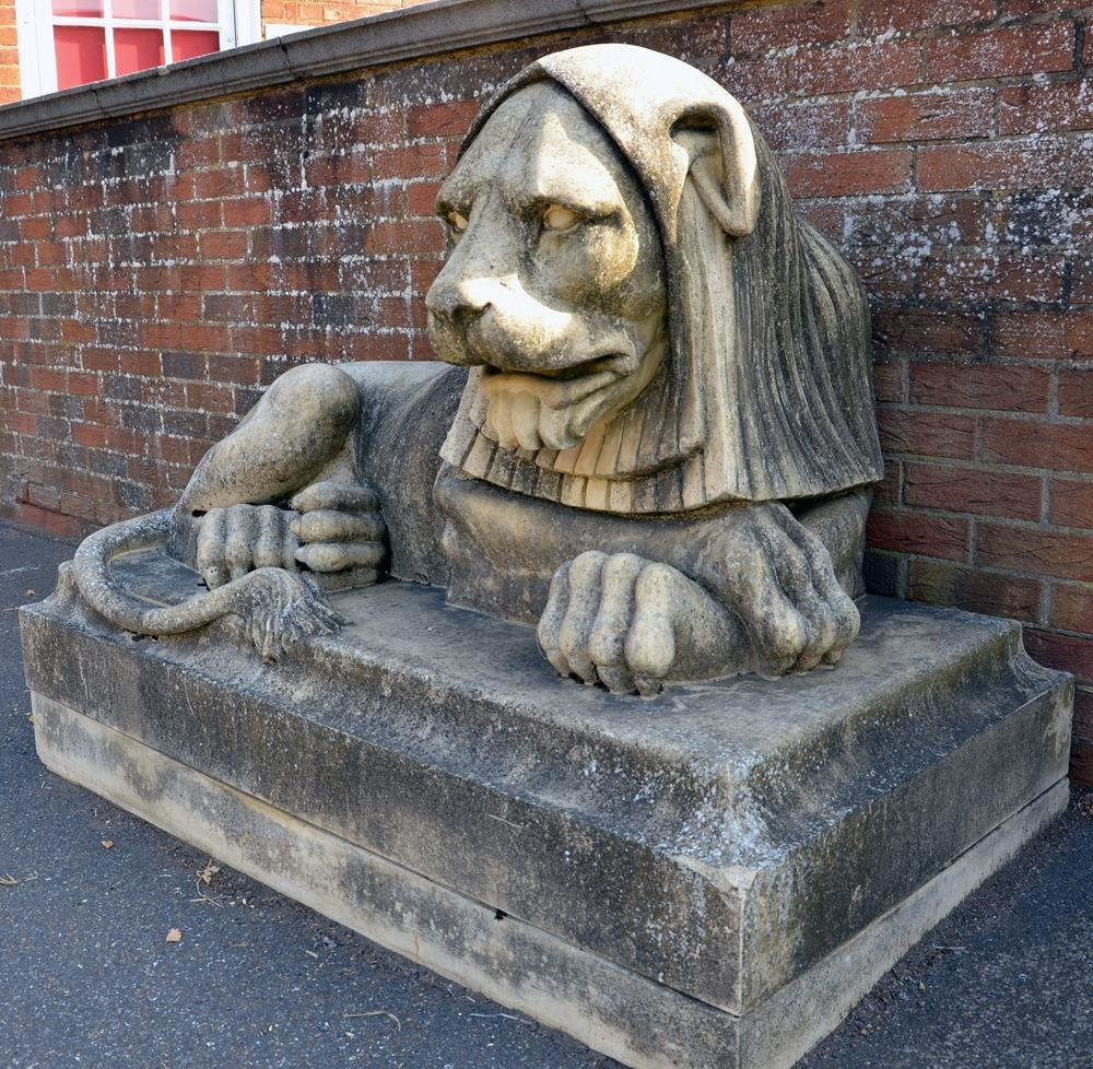 Skulptur Garten
 Löwe Skulptur Garten Leazes I • Gartentraum