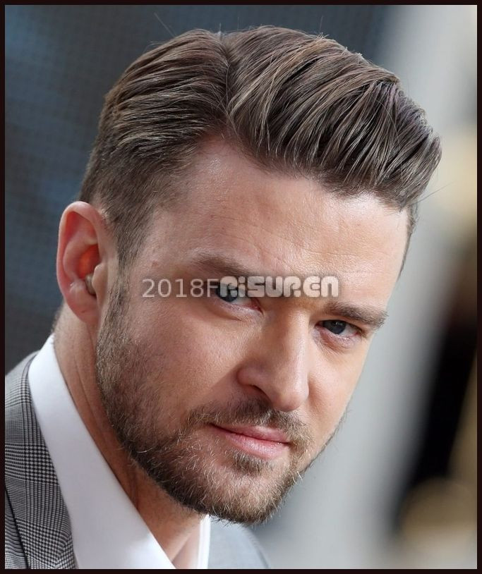 Sommer Frisuren 2019 Männer
 Herren frisuren 2018 Kurze Frisuren für Männer 2018