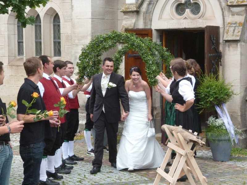 Spalier Hochzeit
 Bilder vom Spalier stehen – Landjugend Kupferzell