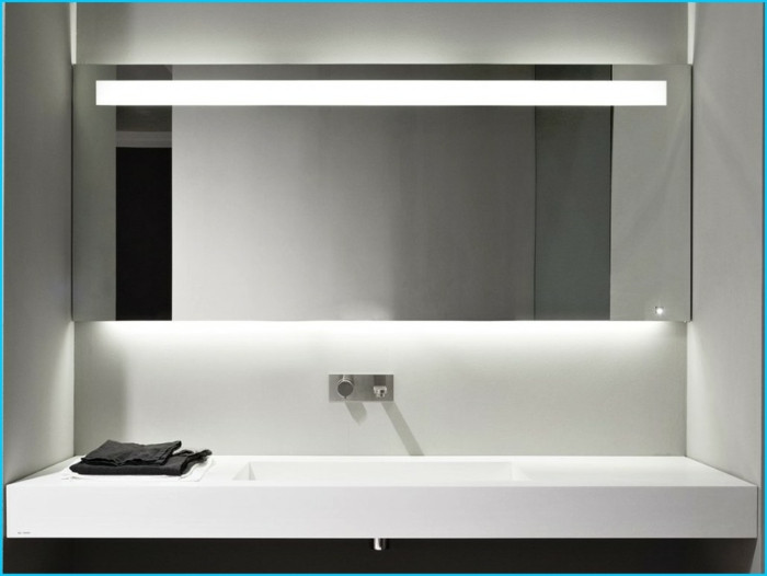 Spiegel Mit Licht
 Badezimmer Spiegel Beleuchtung praktisch sinnvolle