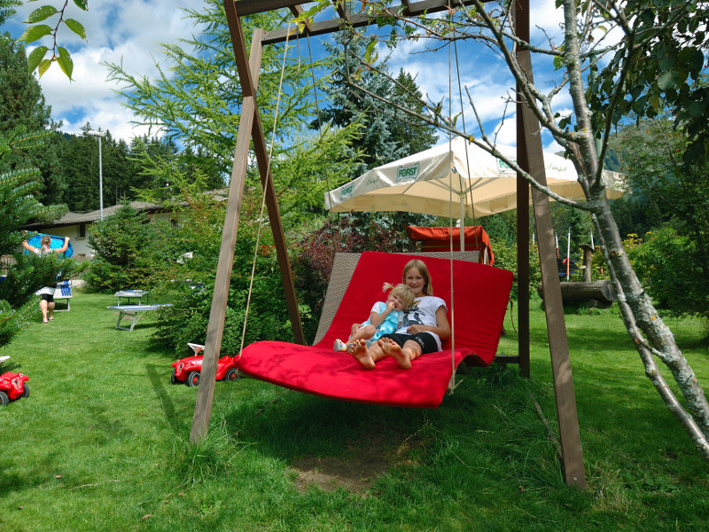 Spielplatz Garten
 Kinderspielplatz Im Eigenen Garten sicherer spielplatz im