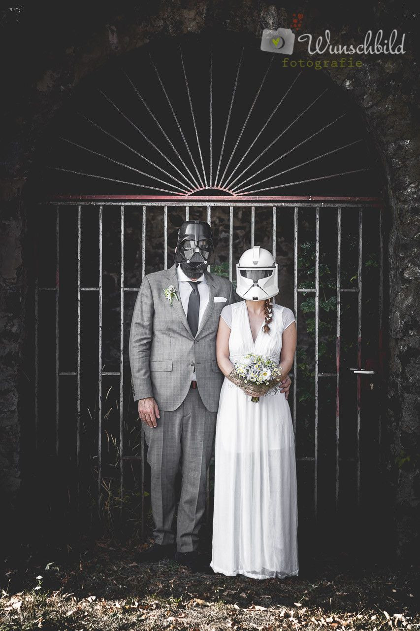 Star Wars Hochzeit
 Hochzeit StarWars Hochzeitsfotograf Schloss Philippsruhe