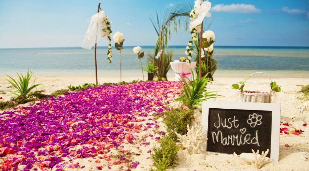 Strand Hochzeit
 Hochzeit am Strand – was muss man beachten