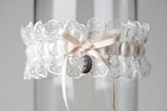 Strumpfband Hochzeit
 Hochzeit Strumpfband Ivory Medaillon "Janice"