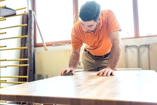 Stuhl Abschleifen
 Holz Abbeizen Oder Schleifen