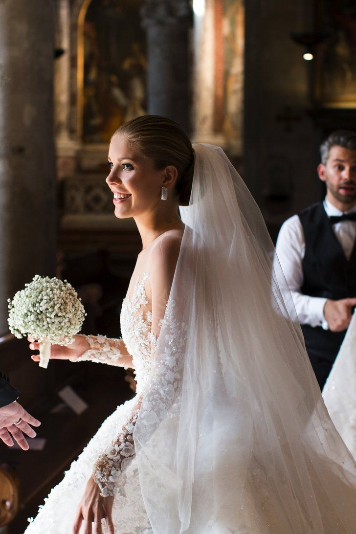 Swarovski Hochzeitskleid
 Die besten 25 Victoria swarovski hochzeit Ideen auf