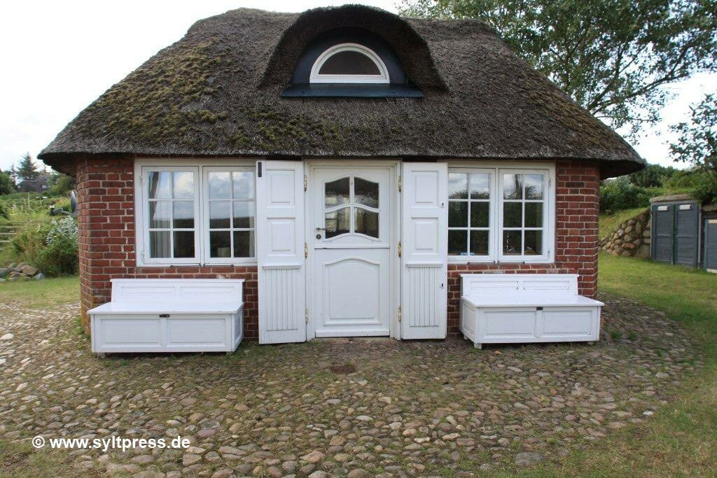 Teuerstes Haus Der Welt
 Das teuerste Haus der Welt steht auf Sylt Just Sylt