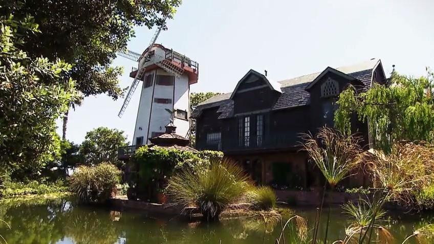 Thomas Gottschalk Haus
 Thomas Gottschalk Anwesen in Malibu von Flammen erfasst