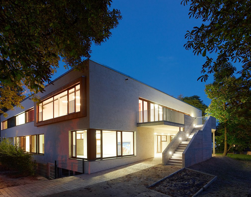 Thomas Morus Haus Neuss
 Kindergarten Thomas Morus Haus