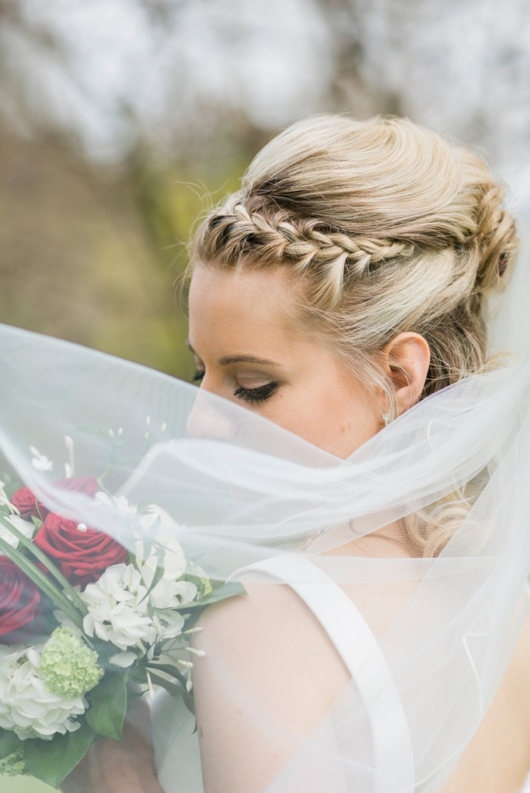 Tim Frühling Hochzeit
 Frühjahrshochzeit im Wasserschloss Klaffenbach und