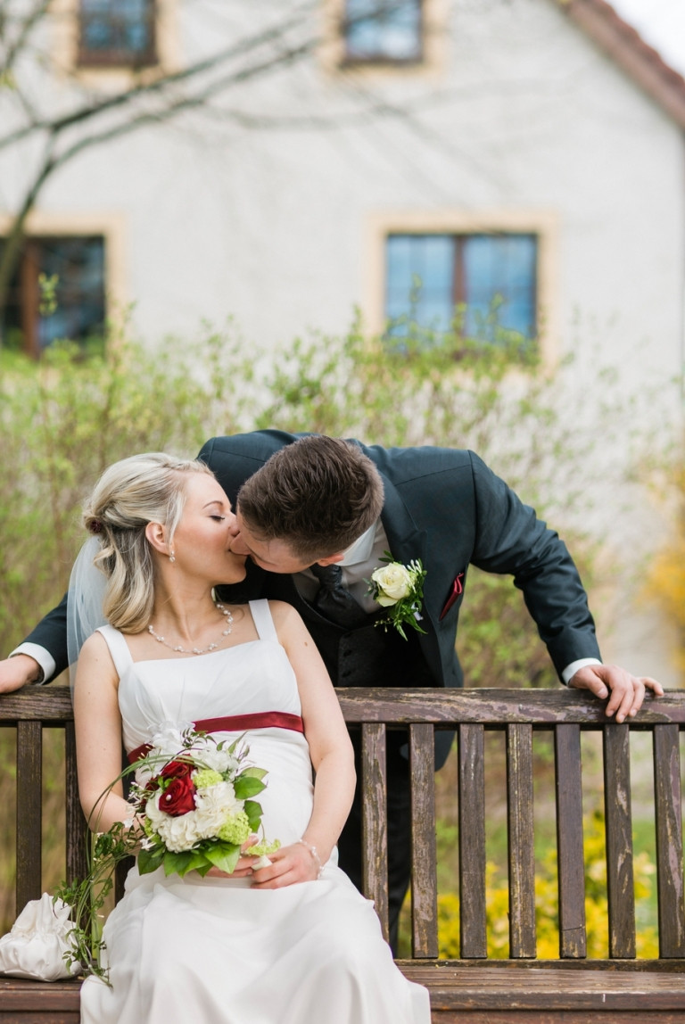 Tim Frühling Hochzeit
 Frühjahrshochzeit im Wasserschloss Klaffenbach und