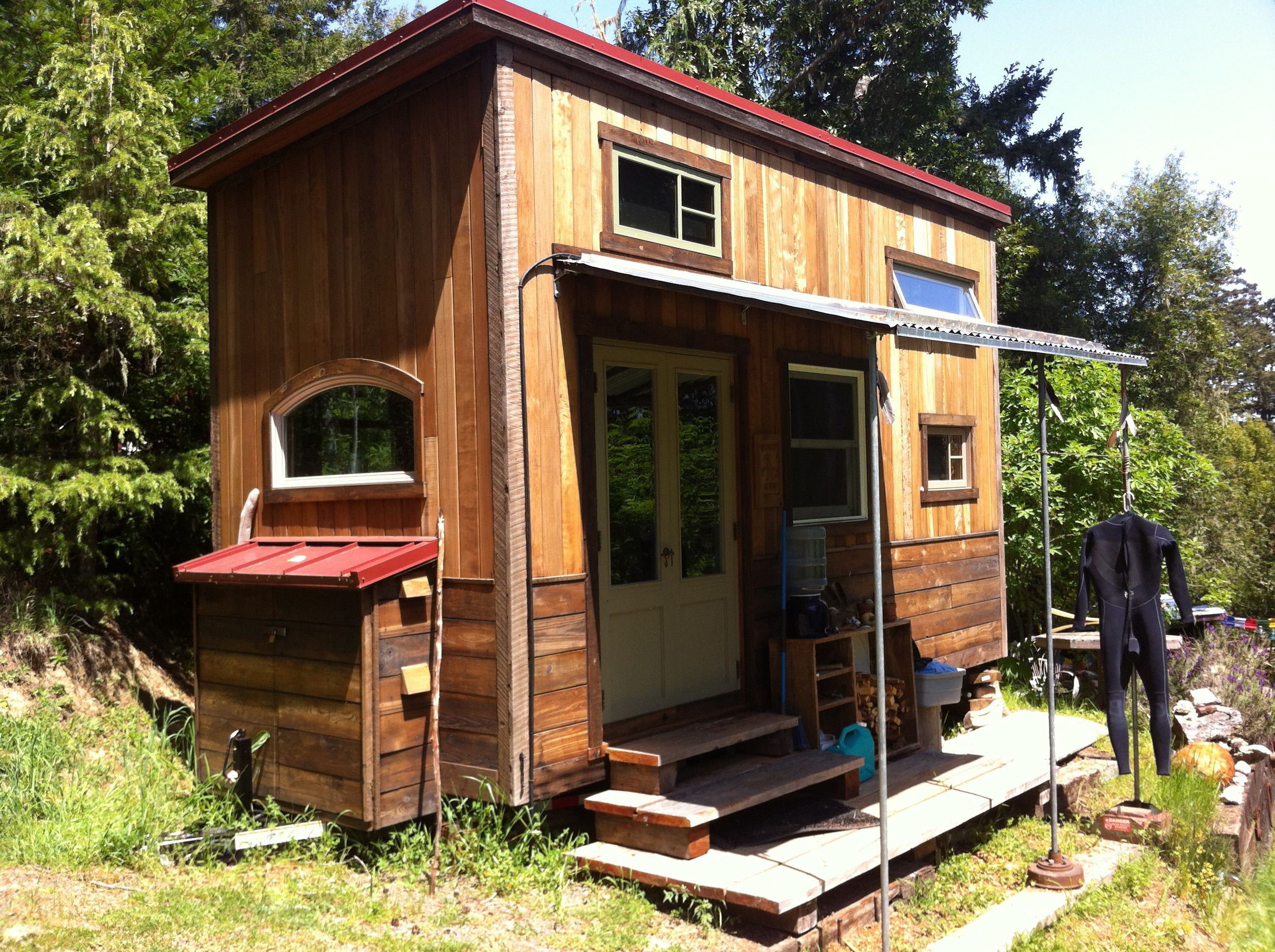 Tiny Haus
 colins tiny house