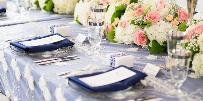 Tischdeko Hochzeit Blau
 Hochzeitsdeko Blau & Weiß