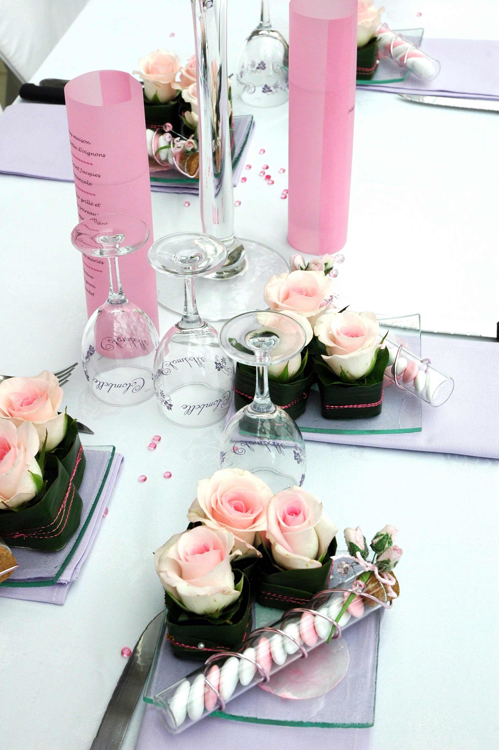 Tischdekoration Hochzeit
 Hochzeit Tischdekoration mit Rosen Bildergalerie