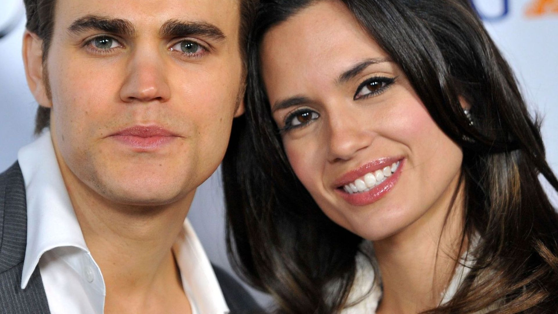 Torrey Devitto Paul Wesley Hochzeit
 Vampire Diaries Paul Wesleys Ehefrau ist Neue