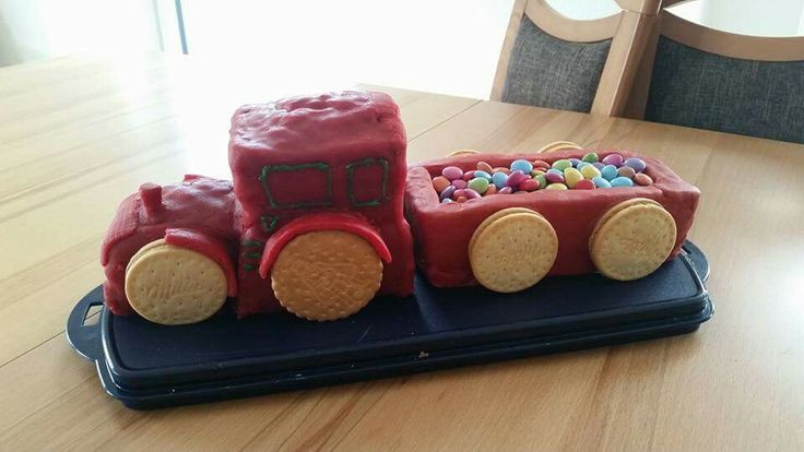 Traktor Kuchen
 Die besten 25 Traktor kuchen Ideen auf Pinterest