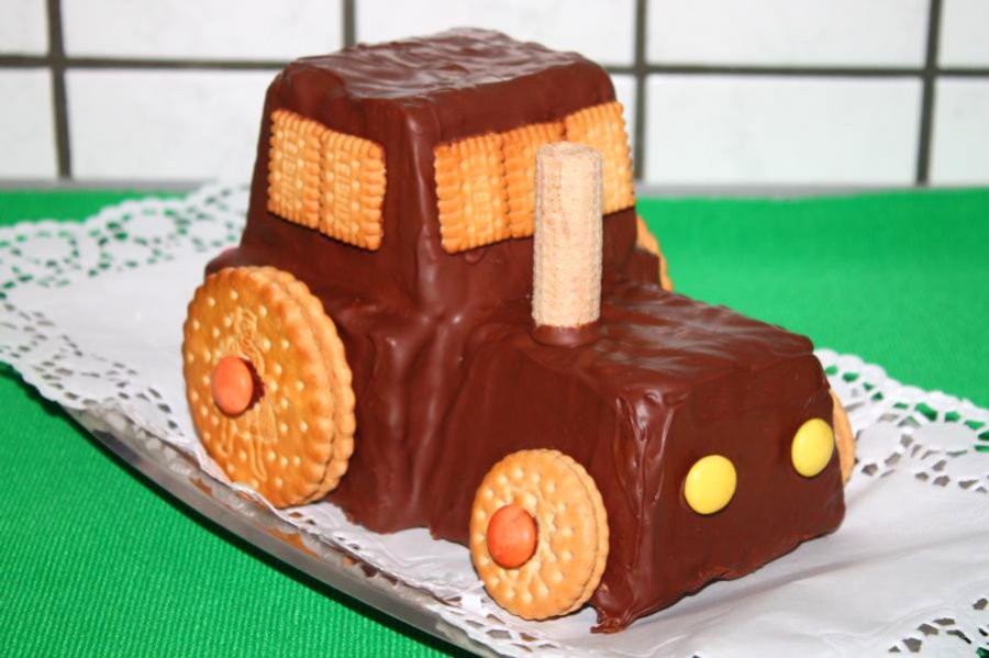 Traktor Kuchen
 Schneller Traktor Kuchen Rezept