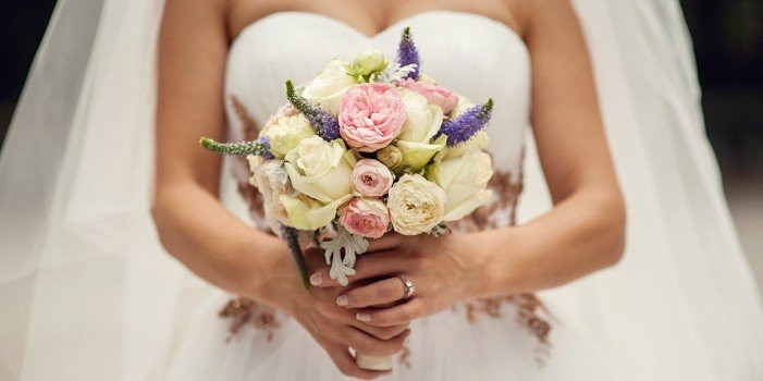 Traumdeutung Hochzeitskleid
 Traumdeutung Hochzeit Ringe Kuss und Herz